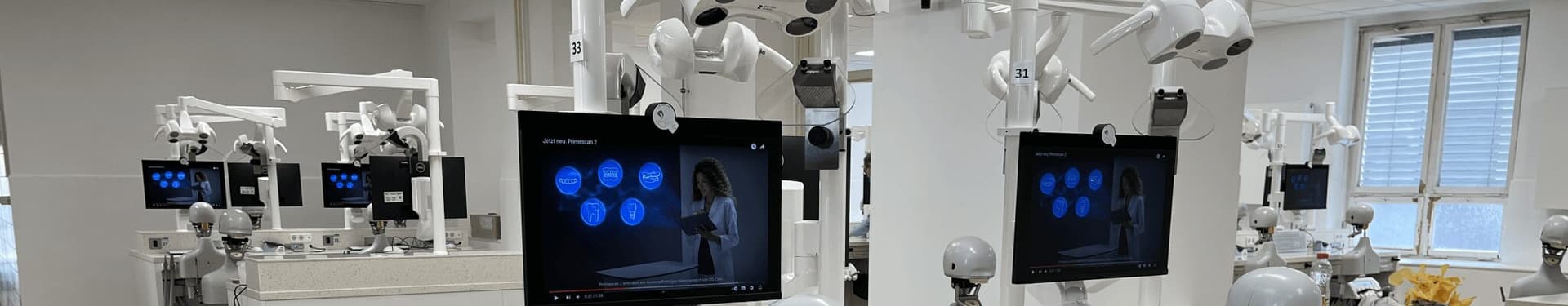 صورة رئيسية لمختبر حديث لطب الأسنان في مستشفى جامعة يينا ضمن دراسة حالة من EBS